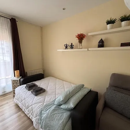 Centro Example Apartment *