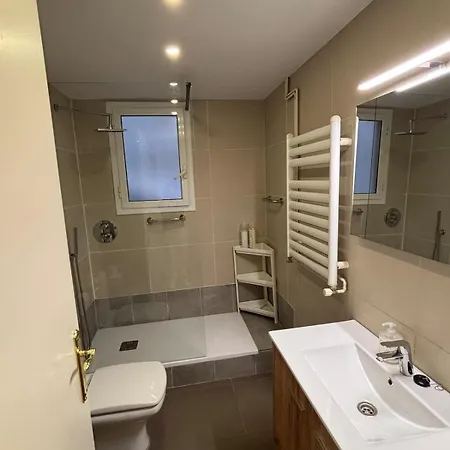 Apartment Centro Example